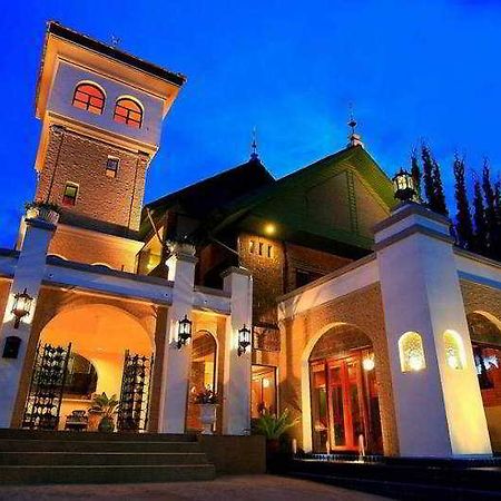 The Castle Chiang Mai Hotel Exterior foto