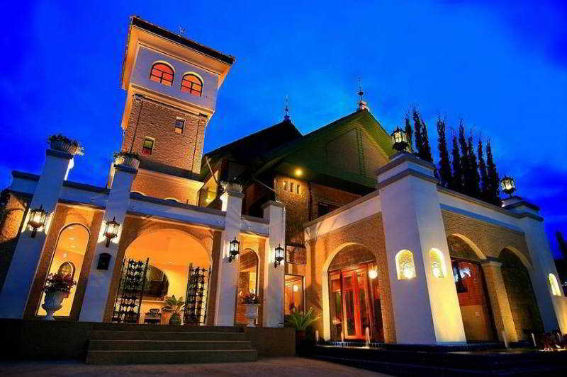 The Castle Chiang Mai Hotel Exterior foto